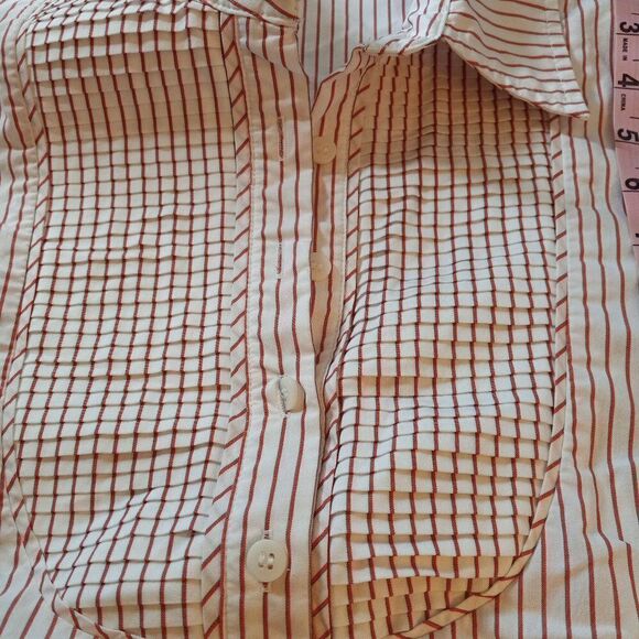 Worthington Stretch Short Sleeve Button Down Top - Picture 6 of 6